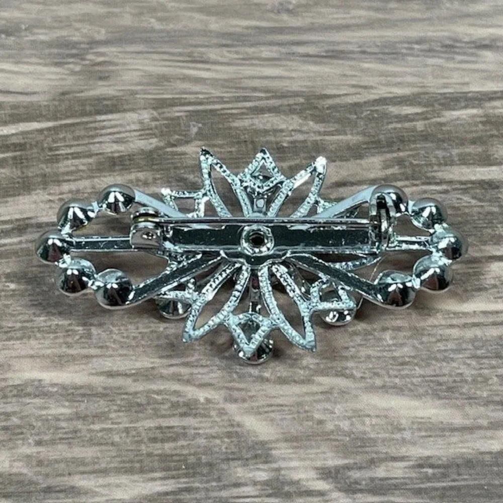 Vintage Silver‎ Tone Floral Rhinestone Brooch 2in Sparkling Pin